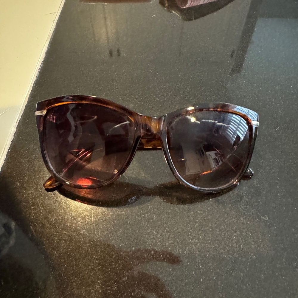 Stylish Brown leopard Sunglasses